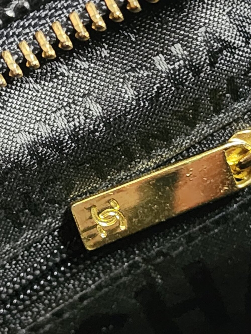 CHANEL Quilted Black Tote Purse - Picture 9 of 10